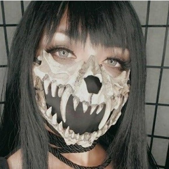 Japanese Halloween Mask Resin Mask Half Face Skull Scary Mask Cosplay - Picture 1 of 3